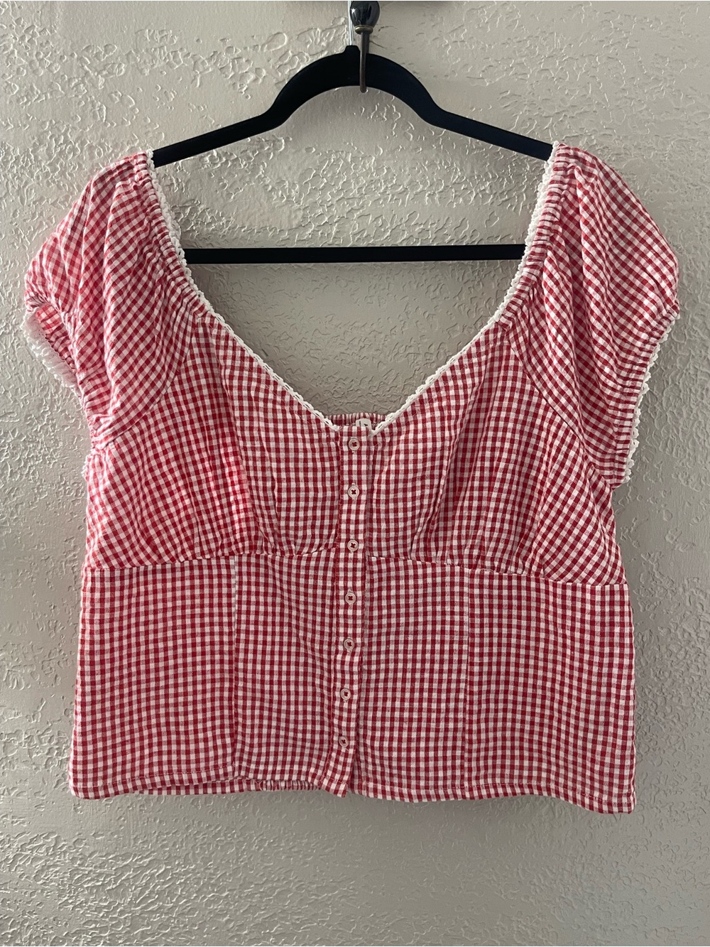 American Eagle Outfitters Women’s Red Gingham Button-Front Peasant Blouse Large